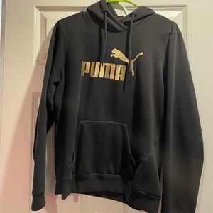 Puma woman’s hoodie